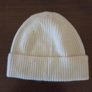 Quince Cream Cashmere Knit Beanie